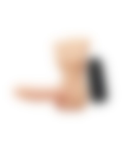 MASTURBADOR BIGGER MAN Masturbador con pene vibrador y control remoto.