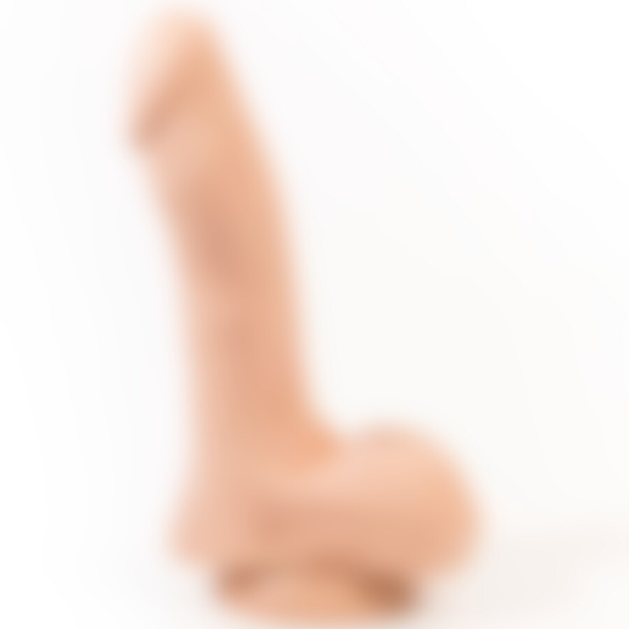 EBAN REALISTIC DILDO FLESH 19 CM