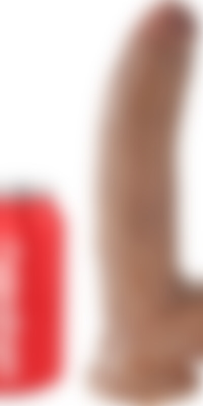 KING COCK 9 WITH BALLS Discover our impressive large-sized dildo featuring realistic testicles and a sturdy sucti
