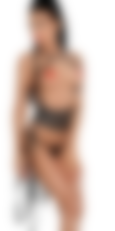 SCARLETT CORREAS Lingerie élégante et sensuelle pour des occasions spéciales.