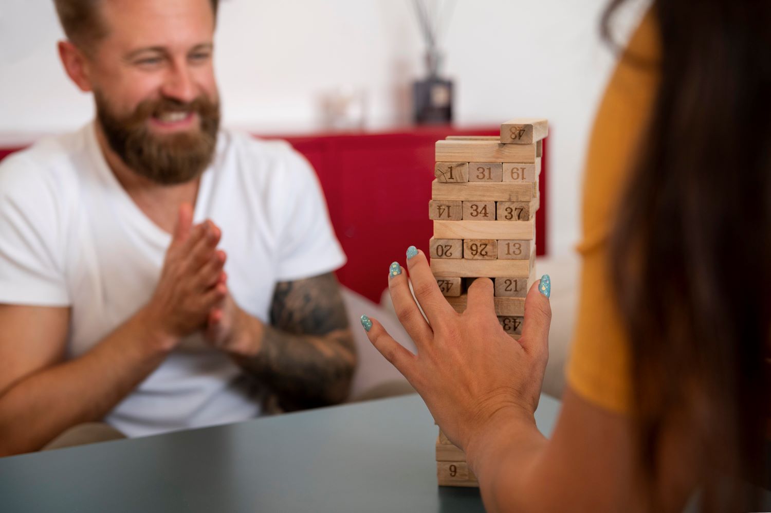 juego-pareja-verdad-curiosidad-vivelavita1.jpg