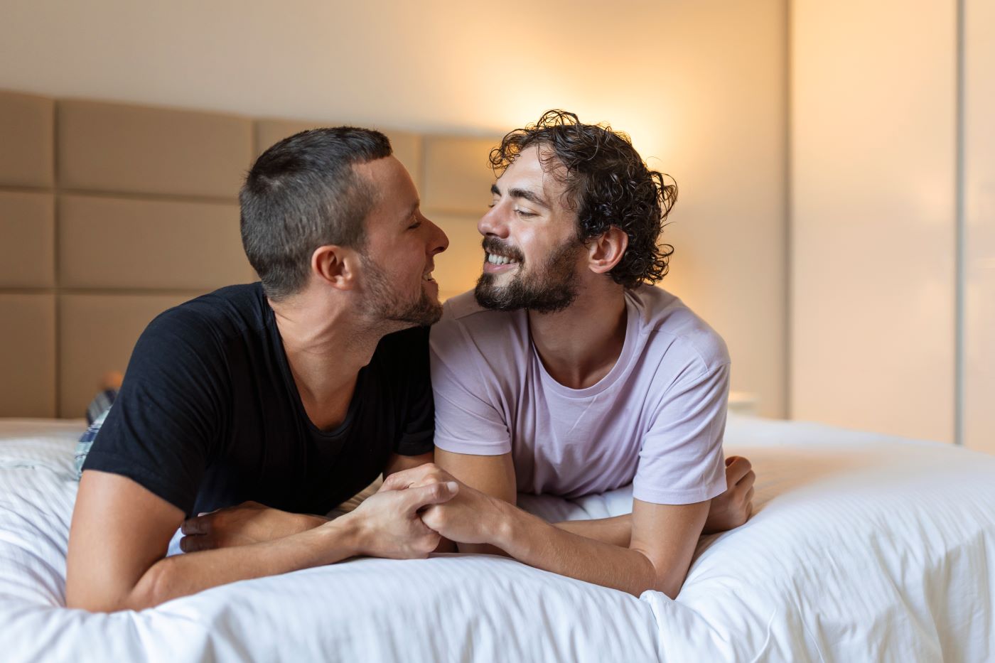 juguetes-sexuales-gays-mejorar-vida-sexual-pareja-vivelavita.jpg
