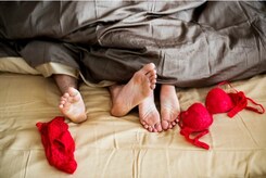 Orgasmo femminile: le 7 posizioni sessuali che più stimolano le donne