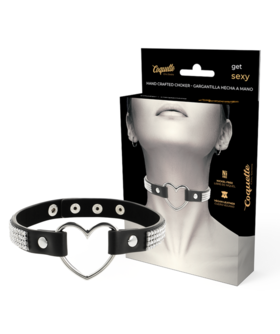 NECKLACE HEART Collier noir réglable pour des looks audacieux et sensuels.