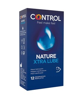 CONTROL XTRA LUBE Preservativos lubricados de látex natural para mayor placer