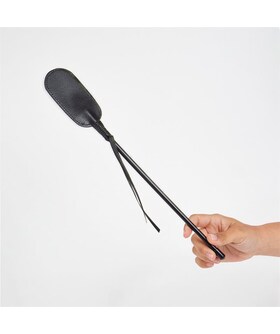 FUSTA SECRET Fusta preta para BDSM, elegante e resistente. Ideal para todos.
