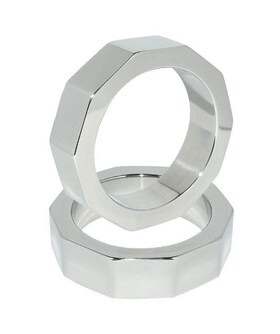 METALHARD THRUST Joya intima in acciaio inox, potenzia le erezioni e amplifica il piacere