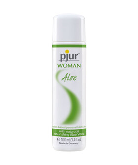 PJUR WOMAN ALOE Lubrificante à base de água com aloé vera natural