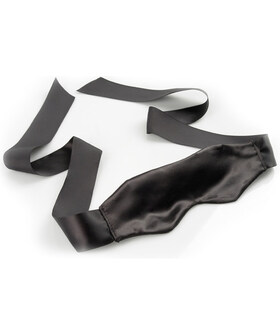 SATIN BLINDFOLD Antifaz macio de cetim para despertar todos os sentidos