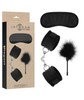 SET EROTICO 2 Set erotico in pelle vegana: manette, mascherina e piumino