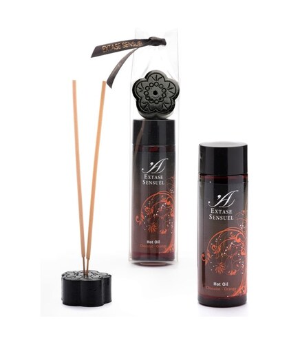 HOT OIL Arousing gel with a tantalizing hot-cold sensation, perfect for massages