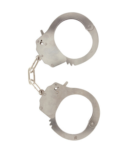 METAL FUN Indulge in these luxurious handcuffs featuring an adjustable chain and inclusive safety fe