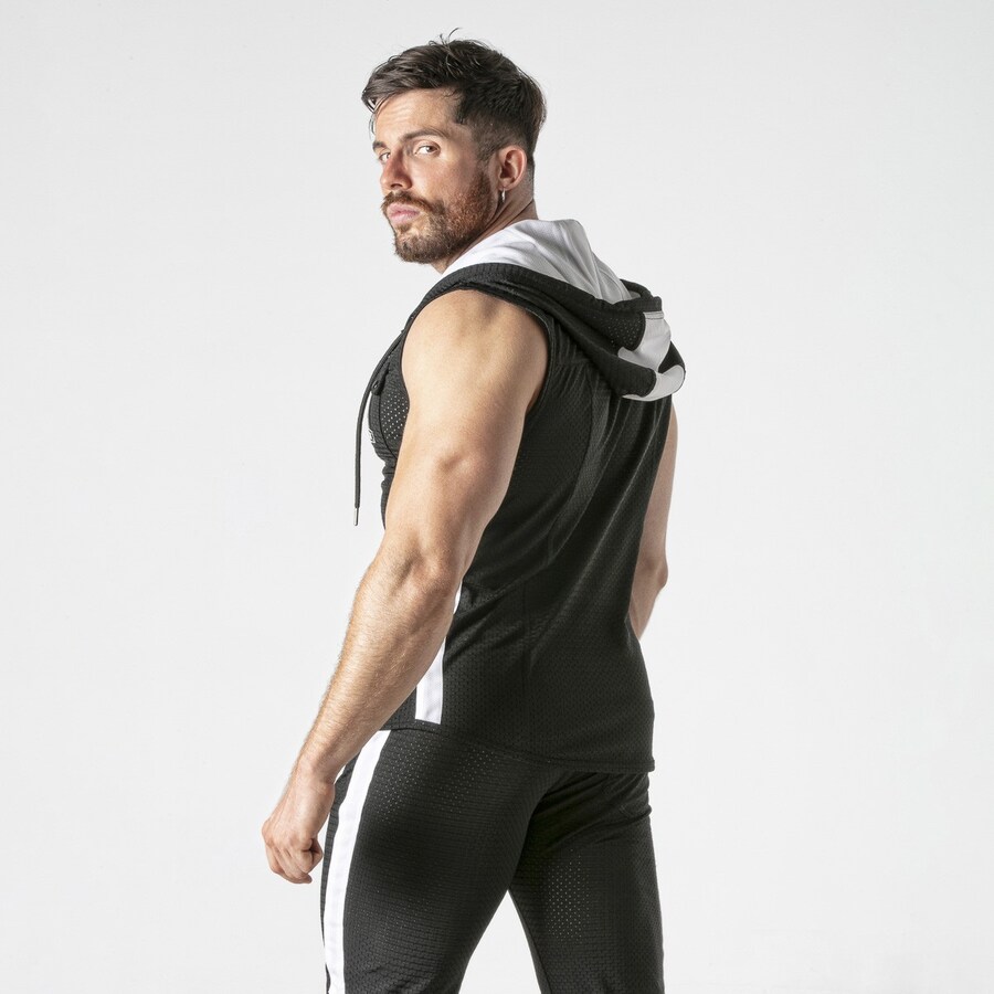PERFORATED VEST 2