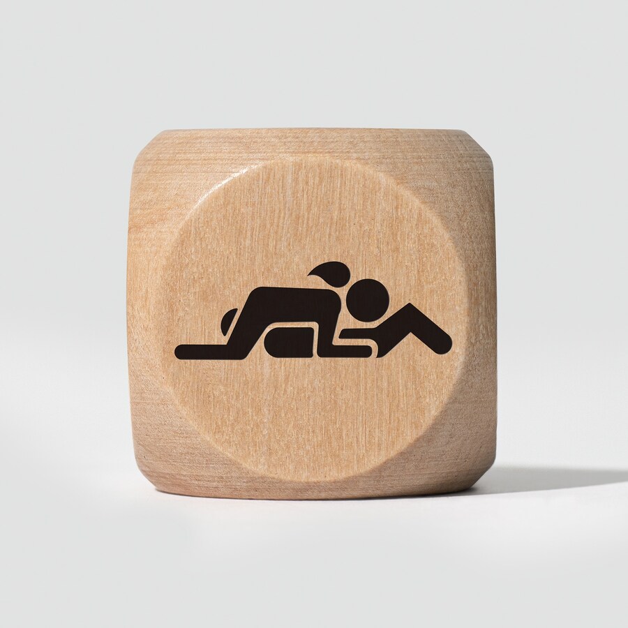 DICE WOOD 4