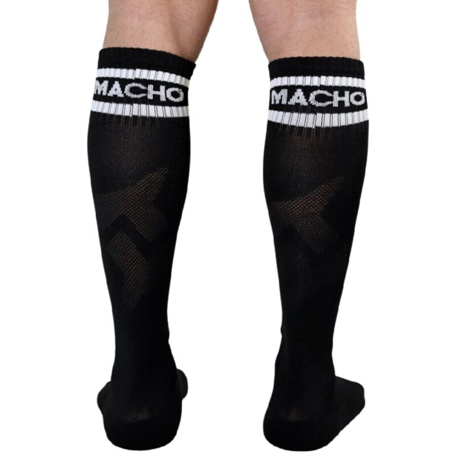 MACHO PLAY 9