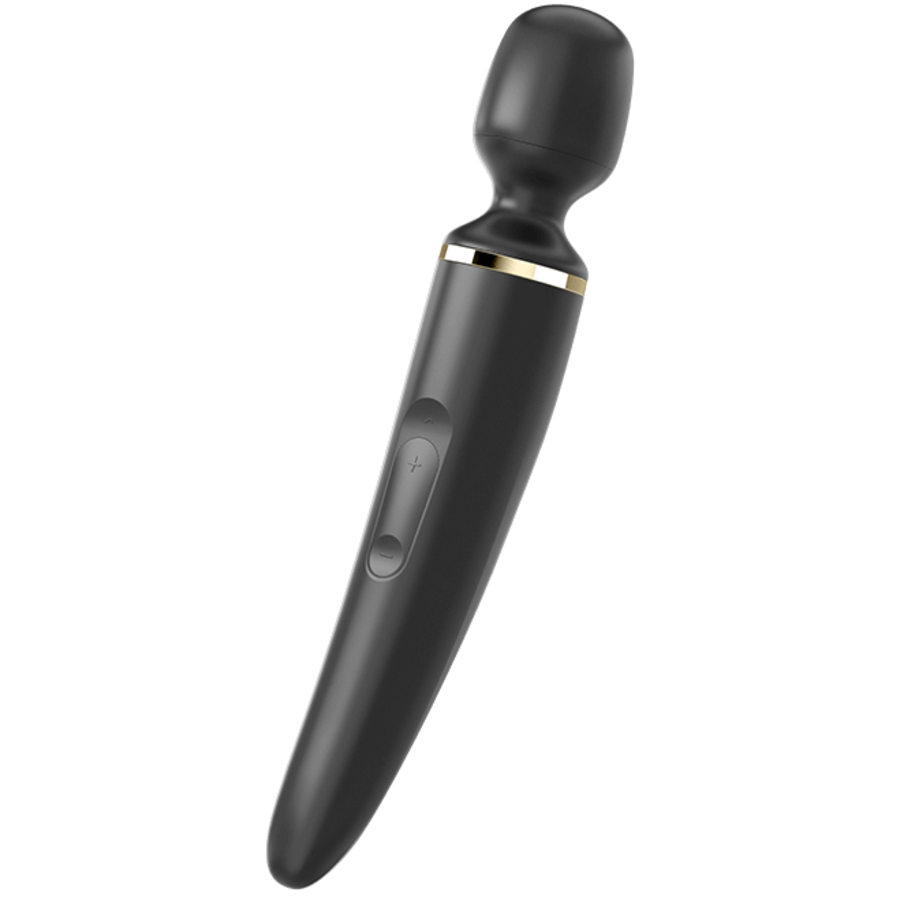 WAND-ER WOMAN 1