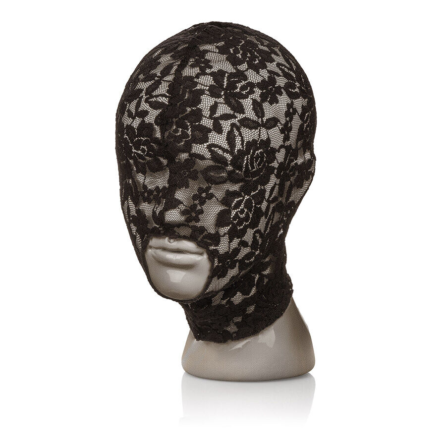 CAGOULE EN DENTELLE BOUCHE 2