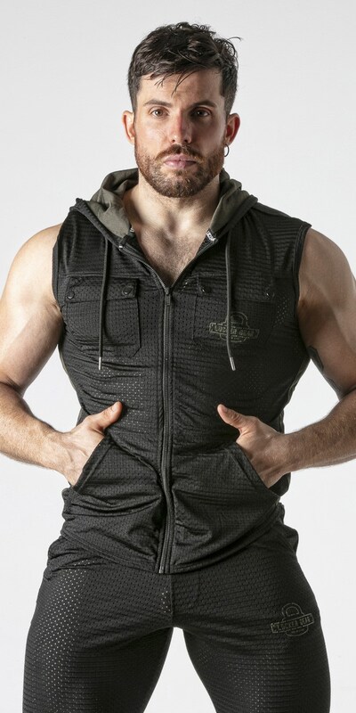 COLETE HOODY BLACK Camisola sem mangas, estilo sensual, design exclusivo e arrojado