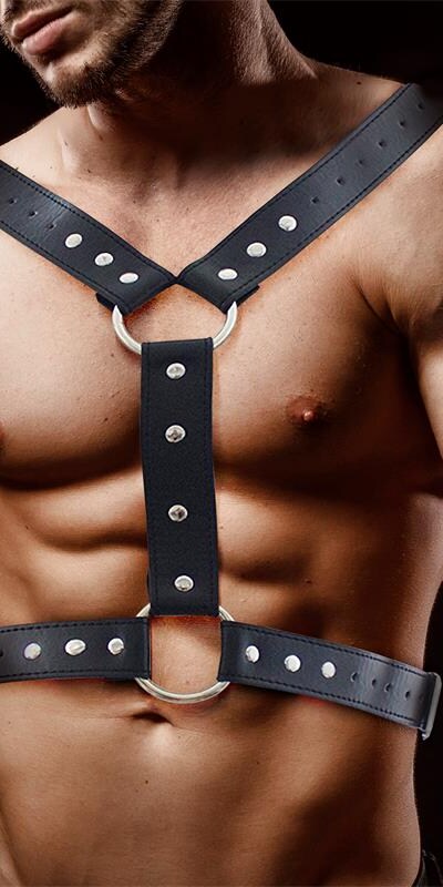 FABRIO RESTRAINT Arnés masculino vegano, ajustável, ideal para um toque de elegância no BDSM

Descobre o no