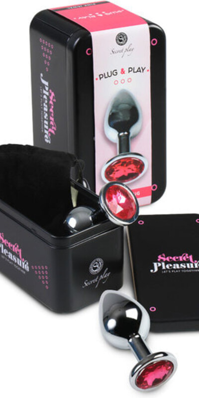 PLUG AND PLAY Metal anal plug, silky smooth and great for temperature play