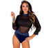 Corpo feminino elegante com renda, tule e detalhes em azul