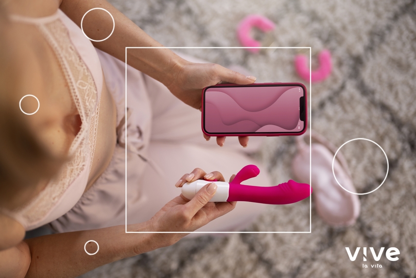 ¿Se pueden usar los vibradores con APP a larga distancia y cuál es su alcance máximo?